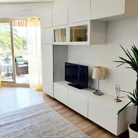 Apartment Bel A 50m De La Plage, 2 Pieces Climatisees, Parking Prive *