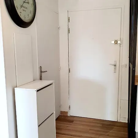 Apartament Bel A 50m De La Plage, 2 Pieces Climatisees, Parking Prive Antibes